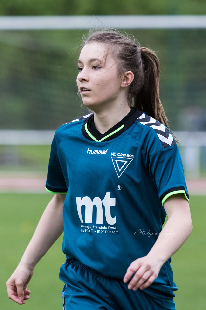 Bild 167 - B-Juniorinnen VfL Oldesloe - JSG Sdtondern : Ergebnis: 2:0